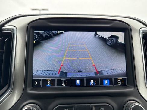 Used 2021 Chevrolet Silverado 2500 LTZ w/ LTZ Premium Package image 34