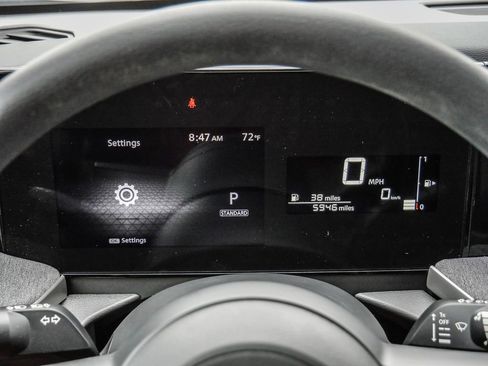 Used 2025 Nissan Kicks SV image 31