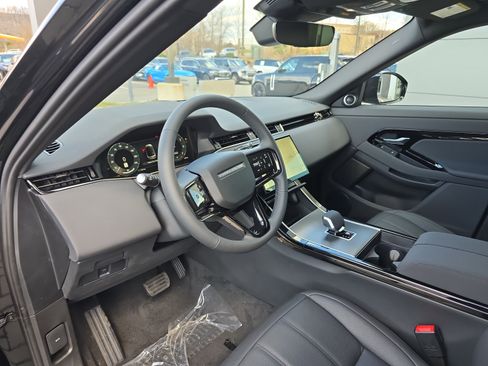 Certified 2026 Land Rover Range Rover Evoque S AWD/4WD image 24