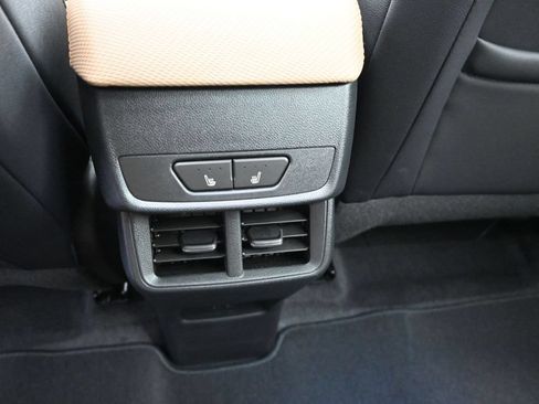 New 2026 Chevrolet Equinox ACTIV w/ Convenience Package III FWD image 18