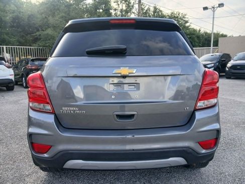 Used 2020 Chevrolet Trax LT w/ LPO, Protection Package AWD/4WD image 6