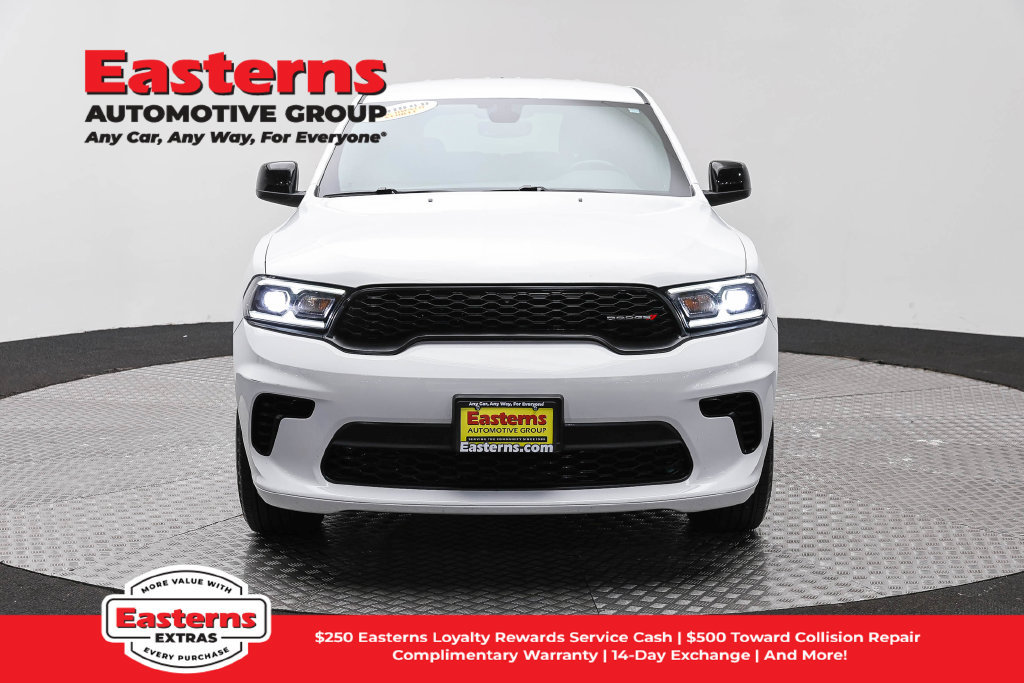 Used 2025 Dodge Durango GT RWD image 3