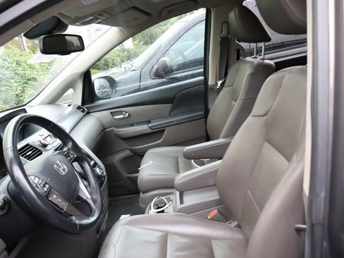 Used 2014 Honda Odyssey EX-L image 11