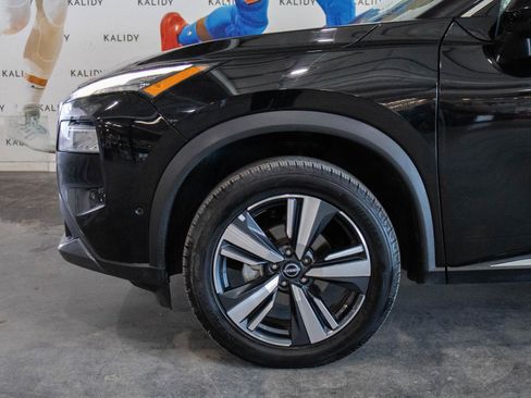 Used 2023 Nissan Rogue SL w/ SL Premium Package image 17