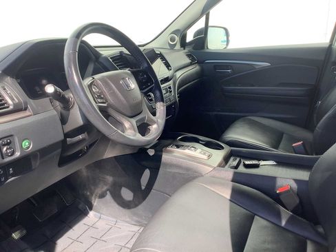 Certified 2022 Honda Pilot Special Edition image 3