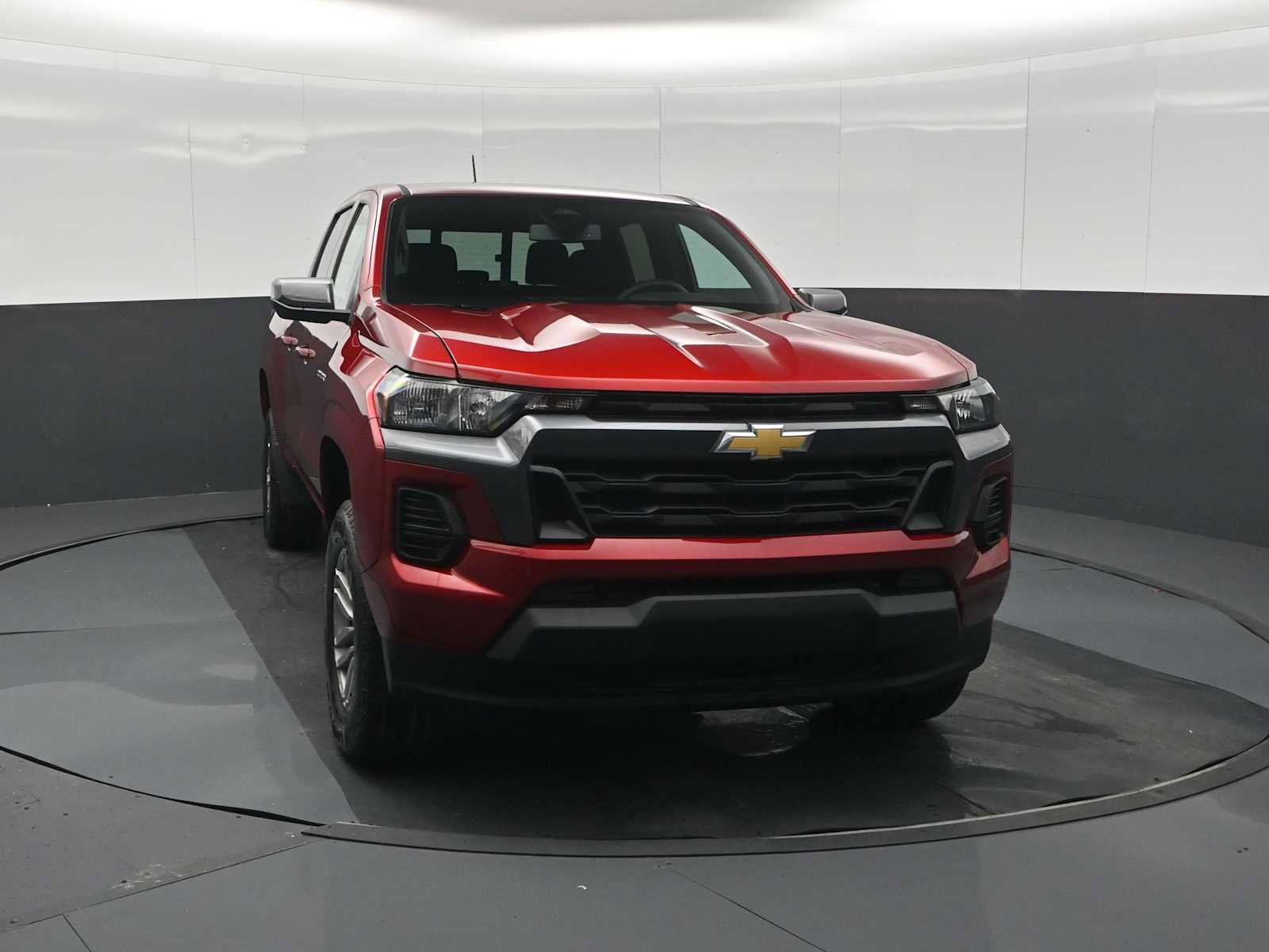 New 2026 Chevrolet Colorado LT w/ Advanced Trailering Package AWD/4WD image 3