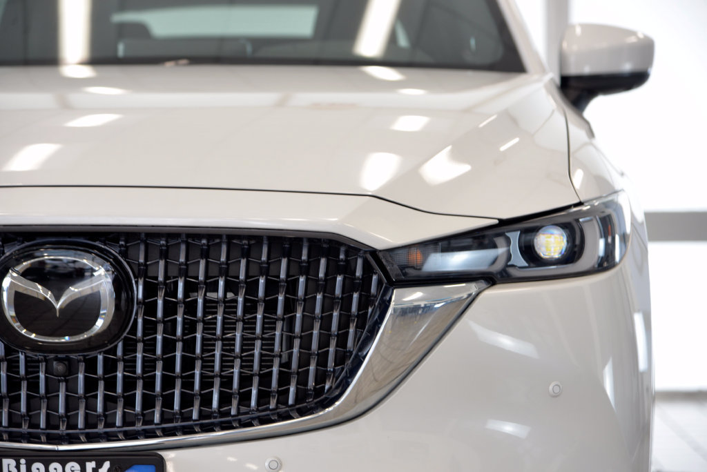 Certified 2025 MAZDA CX-5 Signature AWD/4WD image 11