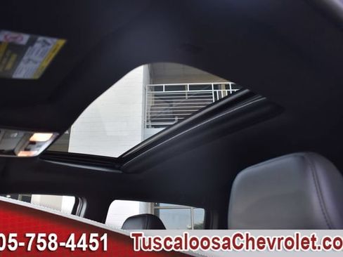 Used 2022 Toyota Tacoma Limited image 22