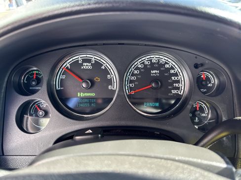 Used 2008 Chevrolet Tahoe 4WD Hybrid image 18