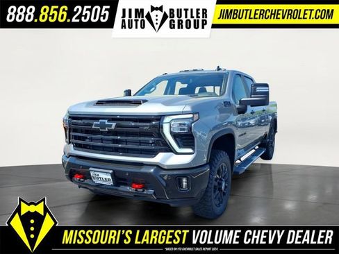 New 2026 Chevrolet Silverado 2500 LT w/ Trail Boss Package AWD/4WD image 1