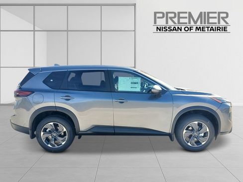 New 2026 Nissan Rogue SV image 7