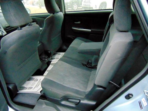 Used 2012 Toyota Prius V Two image 8