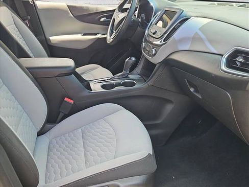 Certified 2019 Chevrolet Equinox LS FWD image 27