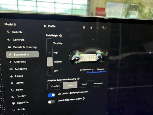 Used 2021 Tesla Model S Plaid image 30