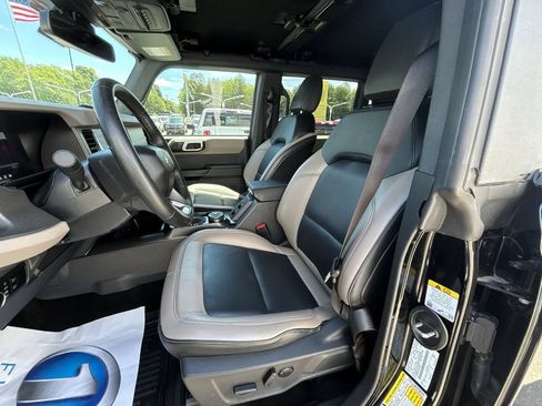 Used 2024 Ford Bronco Wildtrak AWD/4WD image 13