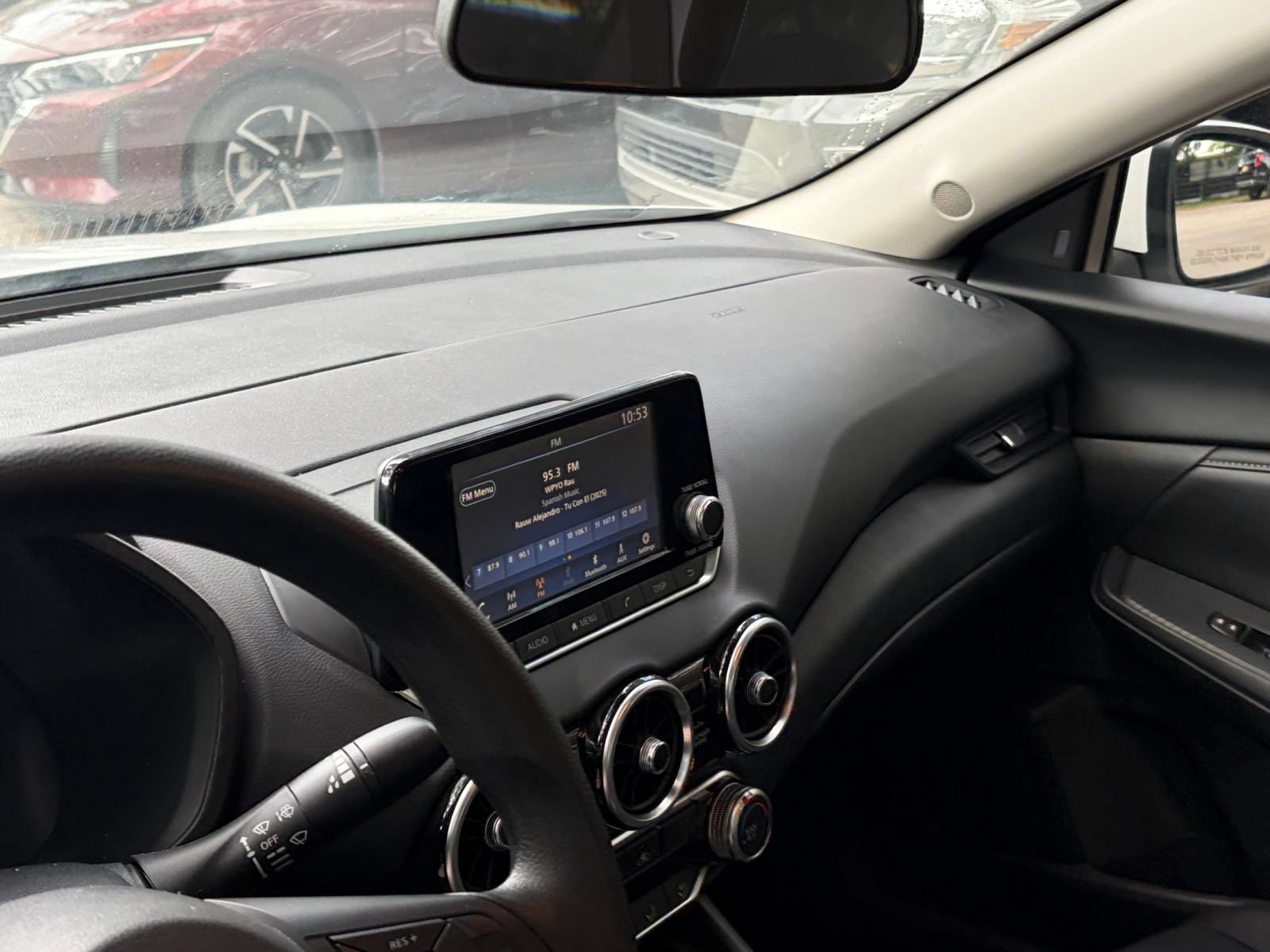 Used 2025 Nissan Sentra S FWD image 33