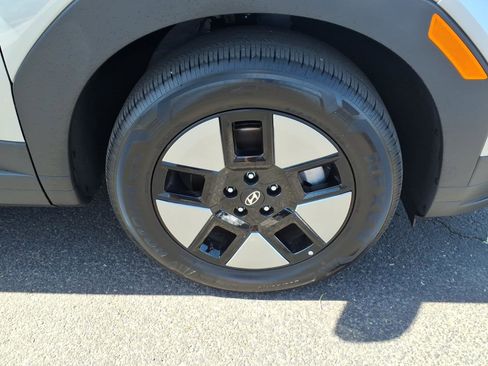 Certified 2026 Hyundai Santa Fe SEL FWD image 9