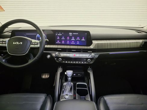 Used 2024 Kia Telluride SX Prestige w/ Towing Package image 50