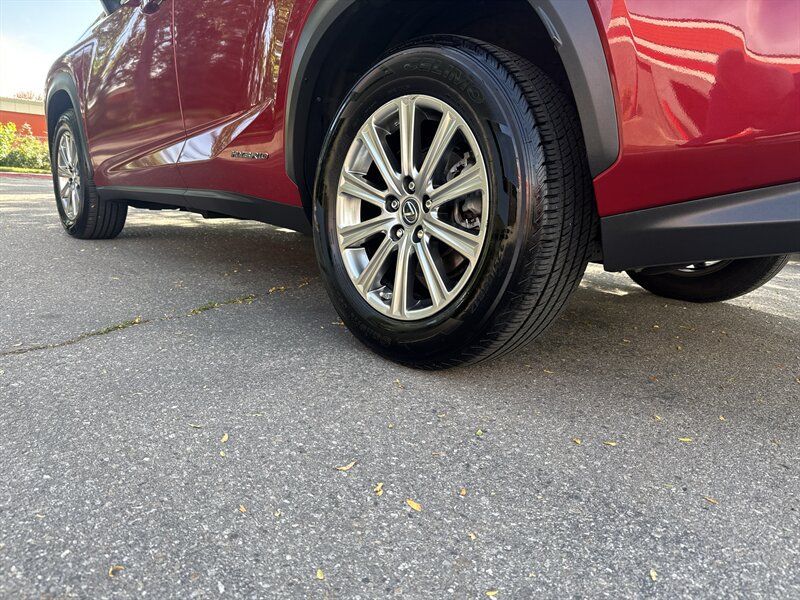 Used 2018 Lexus NX 300h AWD w/ Comfort Package image 6
