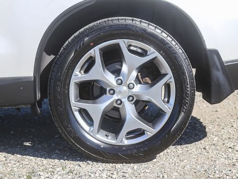 Used 2015 Subaru Forester 2.5i Touring w/ Eyesight & Navigation System image 9