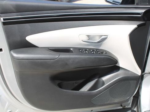 Used 2024 Hyundai Tucson SEL FWD image 12