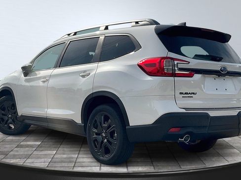New 2025 Subaru Ascent Bronze Edition w/ Popular Package #2 image 3