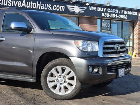 Used 2017 Toyota Sequoia Platinum image 3