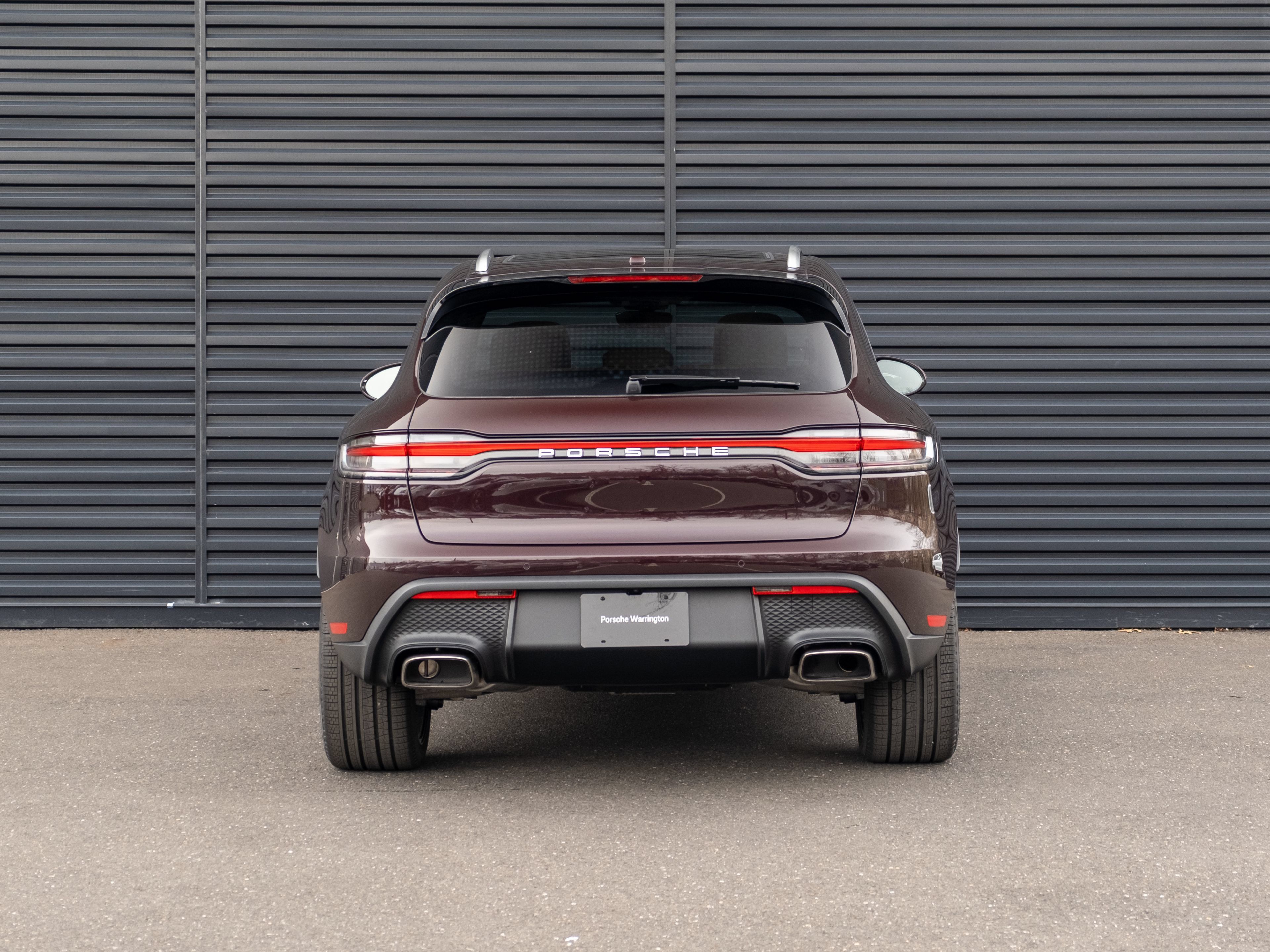 Certified 2026 Porsche Macan AWD/4WD image 7