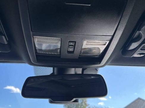 Used 2016 Dodge Challenger R/T image 26