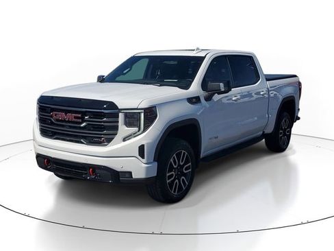 Used 2025 GMC Sierra 1500 AT4 w/ AT4 Premium Package AWD/4WD image 2
