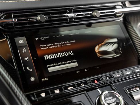 Used 2025 Aston Martin DB12 Coupe RWD image 35