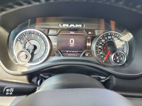 Used 2022 RAM 1500 Laramie w/ Sport Appearance Package image 19