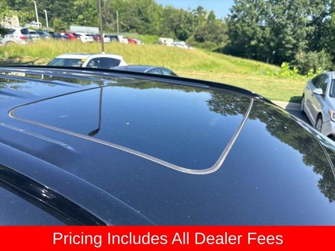 Used 2025 Hyundai Palisade XRT FWD image 3