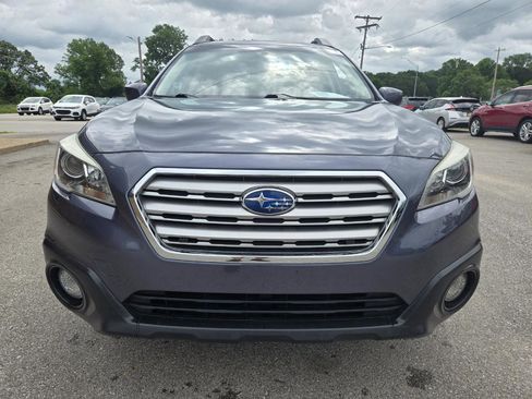 Used 2016 Subaru Outback 2.5i Premium AWD/4WD image 2