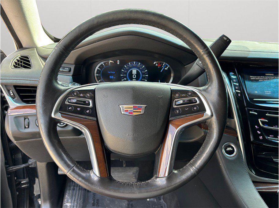 Used 2019 Cadillac Escalade Luxury w/ Escalade Sport Edition AWD/4WD image 26