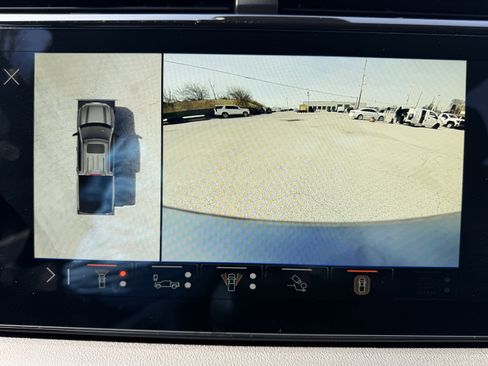 Used 2025 GMC Sierra 1500 AT4 w/ AT4 Premium Package image 20