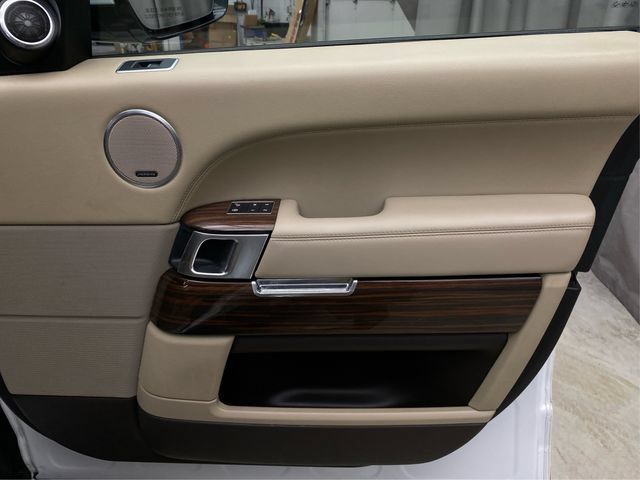 Used 2016 Land Rover Range Rover HSE AWD/4WD image 28