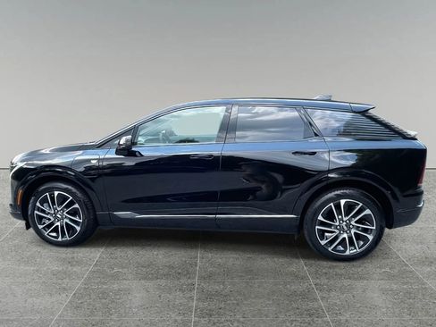 New 2025 Cadillac Optiq Sport 2 image 2