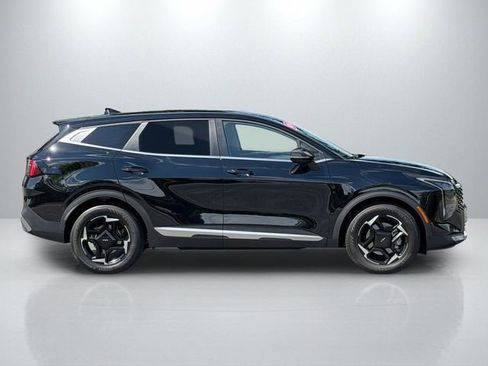 Certified 2026 Kia Sportage EX FWD image 8