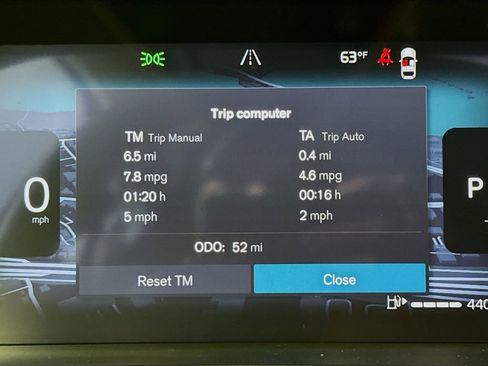 New 2026 Volvo V60 B5 Cross Country Plus w/ Climate Package image 12