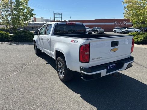 Used 2018 Chevrolet Colorado Z71 AWD/4WD image 5