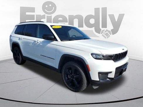 Used 2023 Jeep Grand Cherokee L Laredo AWD/4WD image 7