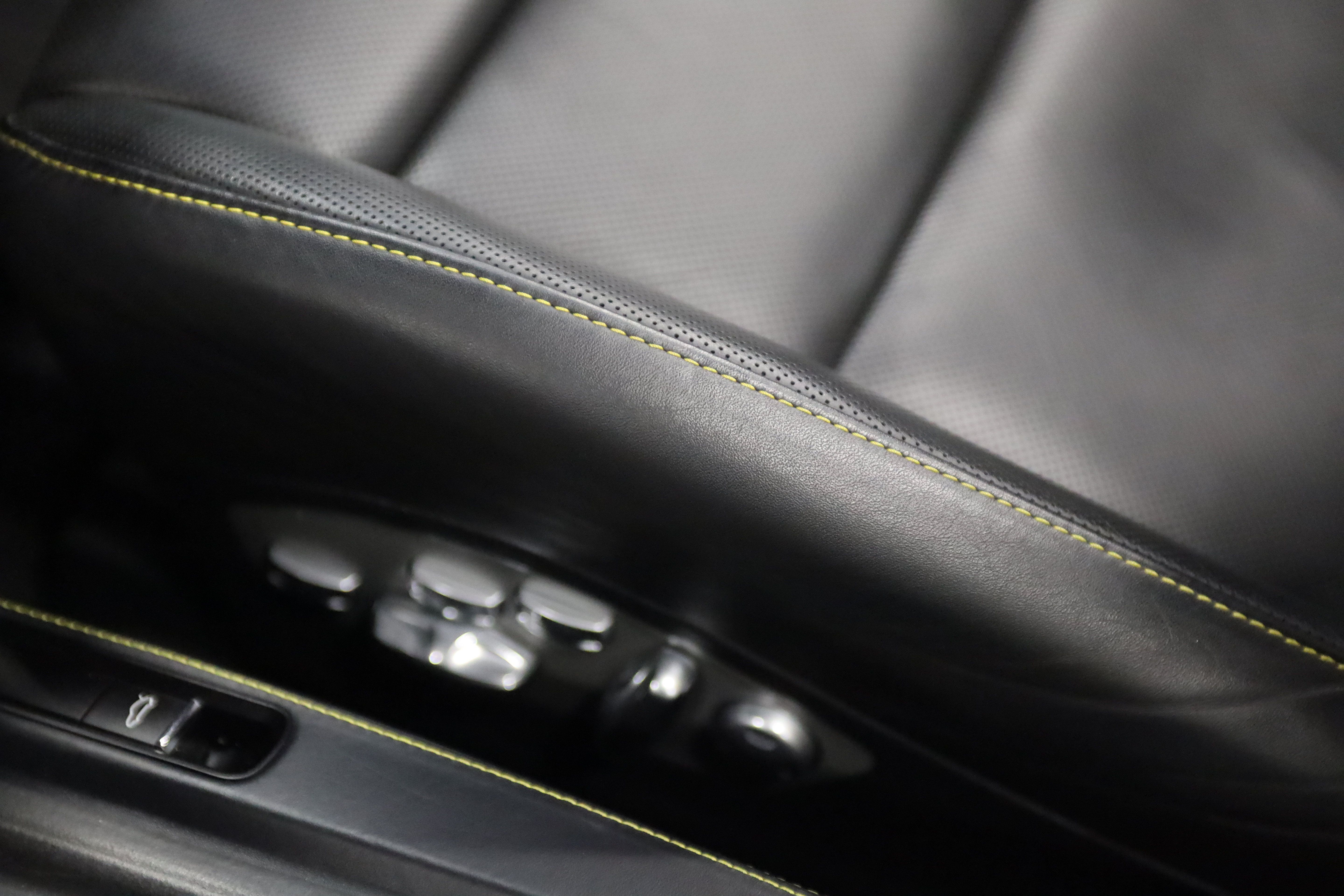 Used 2015 Porsche 911 Turbo S AWD/4WD image 21