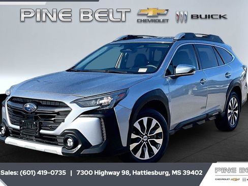 Used 2023 Subaru Outback Touring AWD/4WD image 10