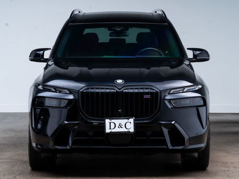 Used 2023 BMW X7 M60i w/ Executive Package AWD/4WD image 2