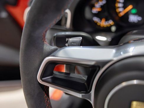 Used 2016 Porsche 911 GT3 RS image 31