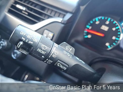 Used 2017 Chevrolet Suburban LT image 46