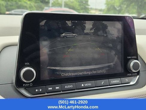 Used 2023 Nissan Rogue SV FWD image 23