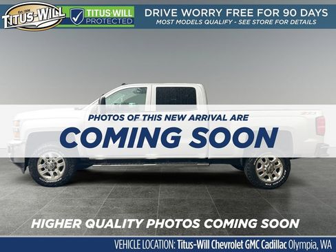 Used 2015 Chevrolet Silverado 2500 LT w/ Z71 Package, Off-Road image 3