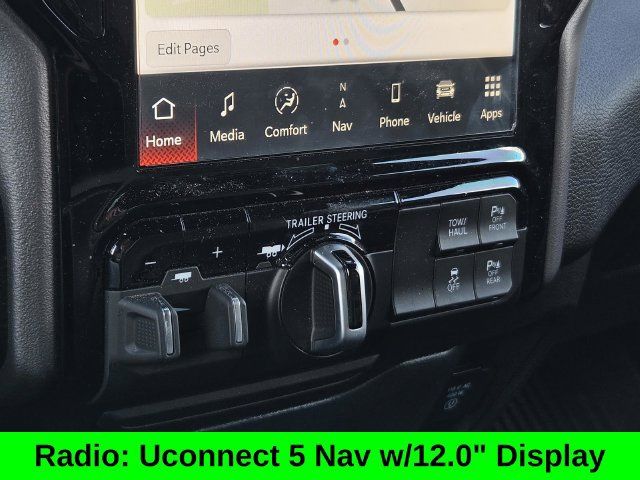 Used 2023 RAM 1500 Laramie AWD/4WD image 18